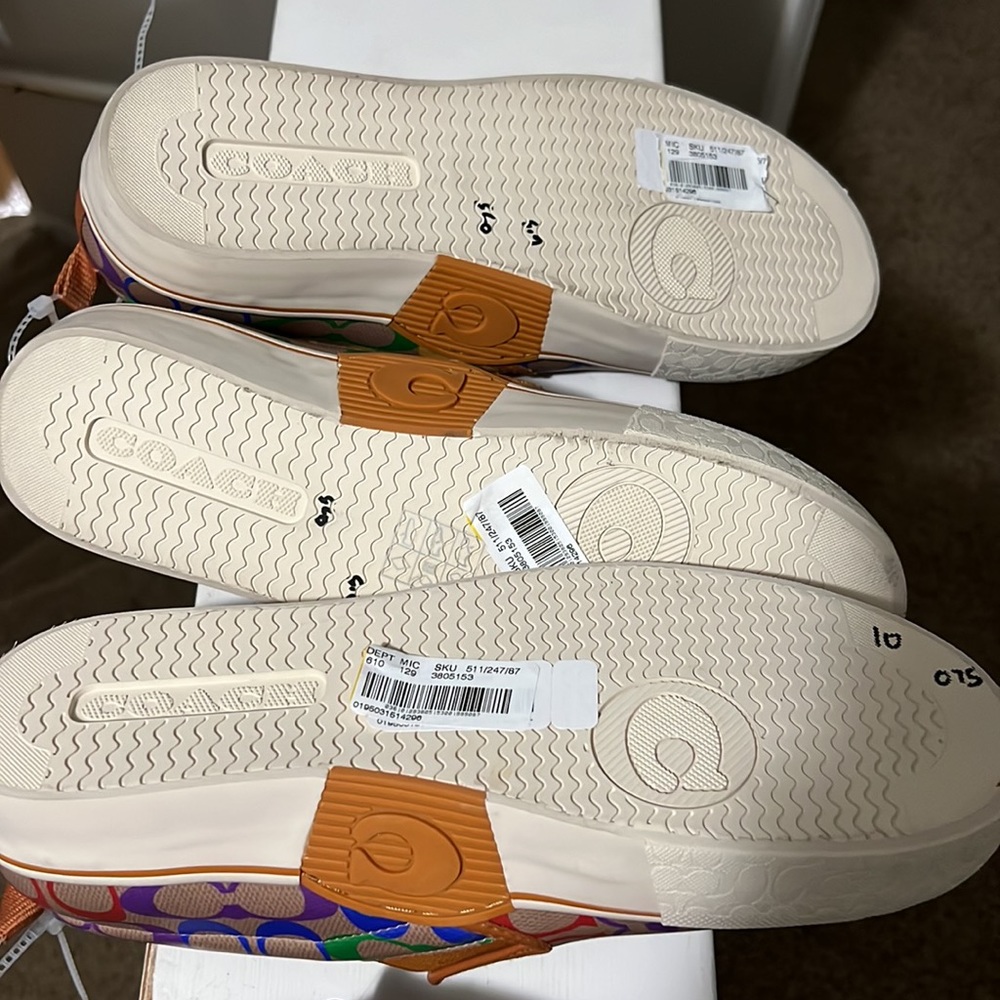 COACH
Men's Skate Rainbow Logo Print Slip-On Sneakers - Picture 12 of 15